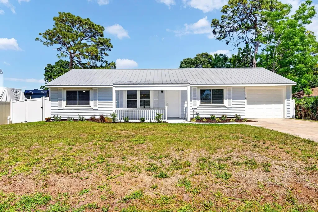 5330 Barbarossa Avenue Sarasota FL 34235
