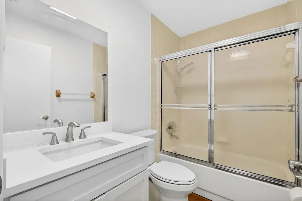 5330 Barbarossa Avenue Sarasota FL 34235