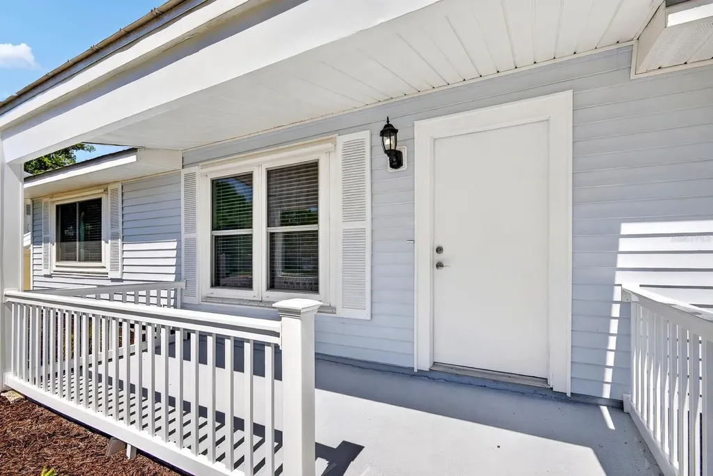 5330 Barbarossa Avenue Sarasota FL 34235