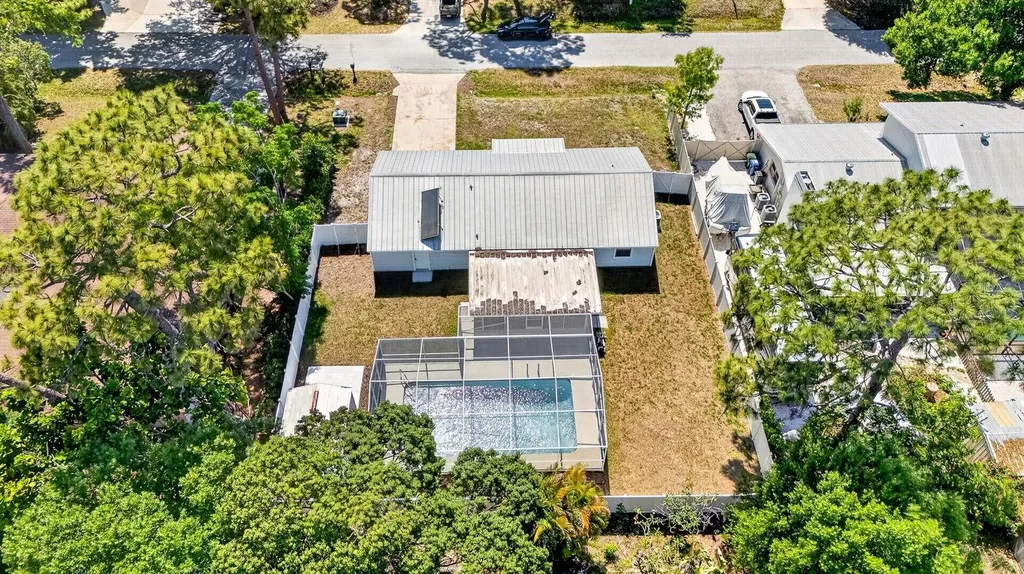 5330 Barbarossa Avenue Sarasota FL 34235
