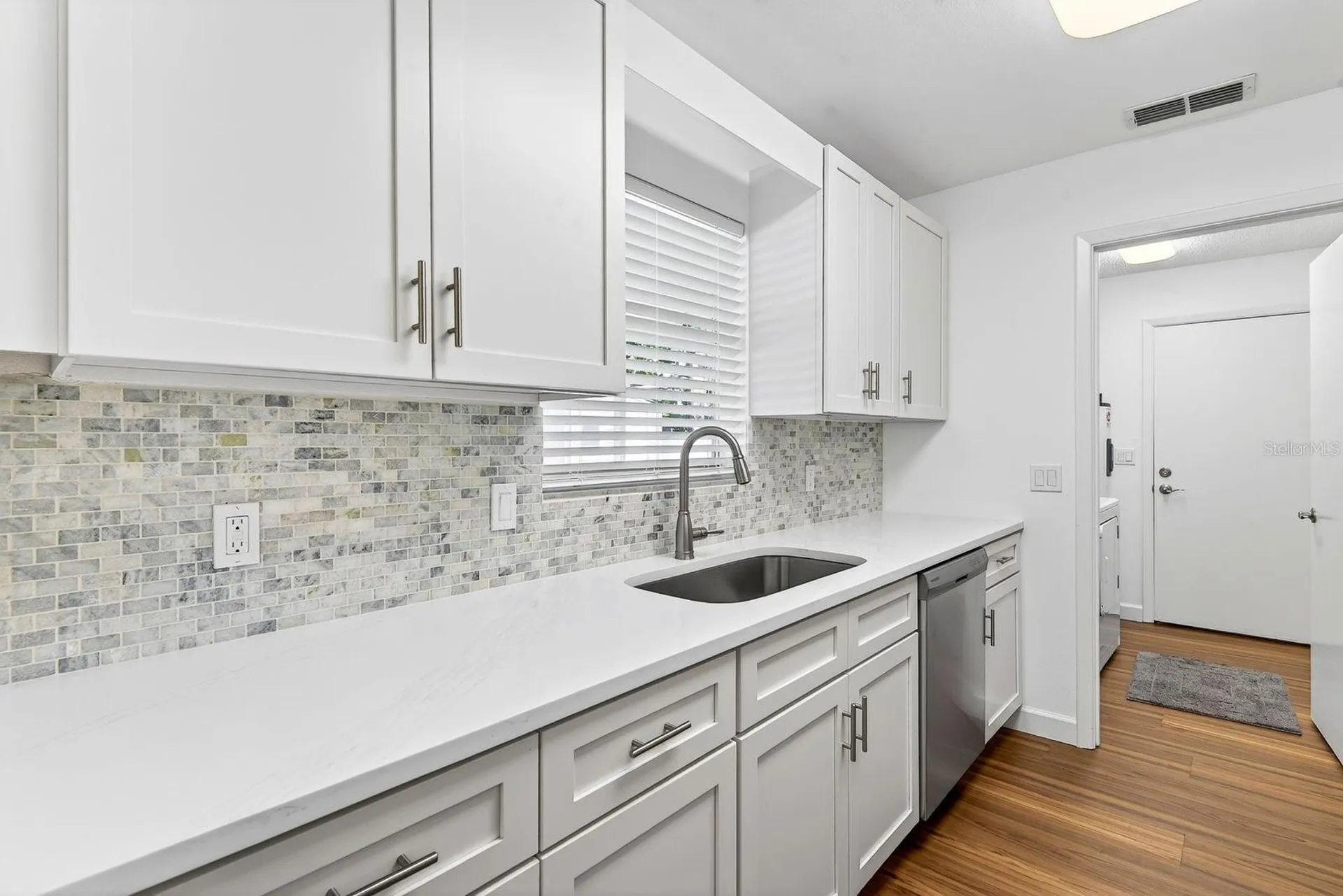 5330 Barbarossa Avenue Sarasota FL 34235