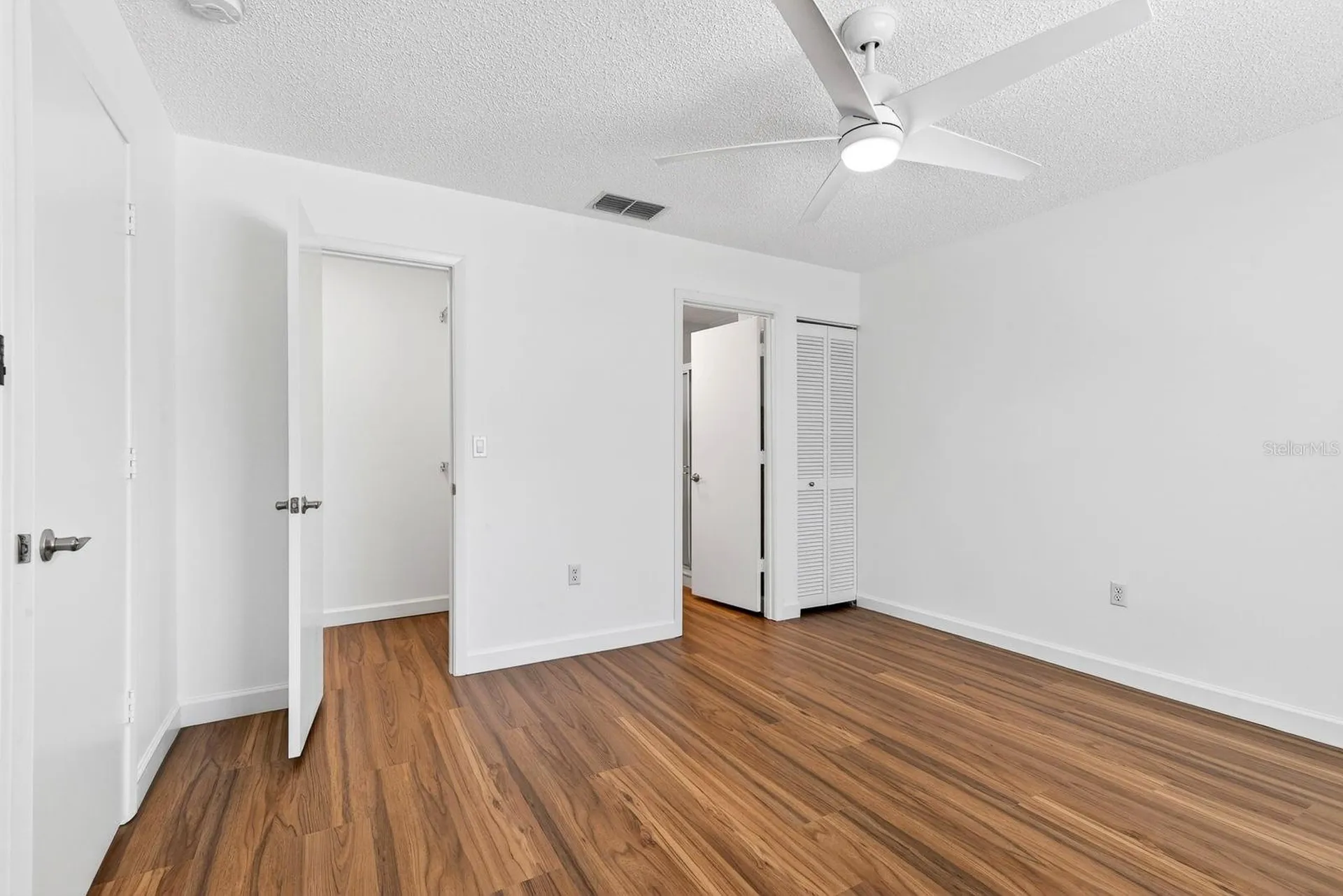 5330 Barbarossa Avenue Sarasota FL 34235