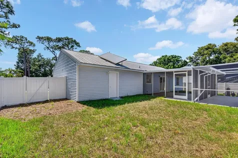 5330 Barbarossa Avenue Sarasota FL 34235