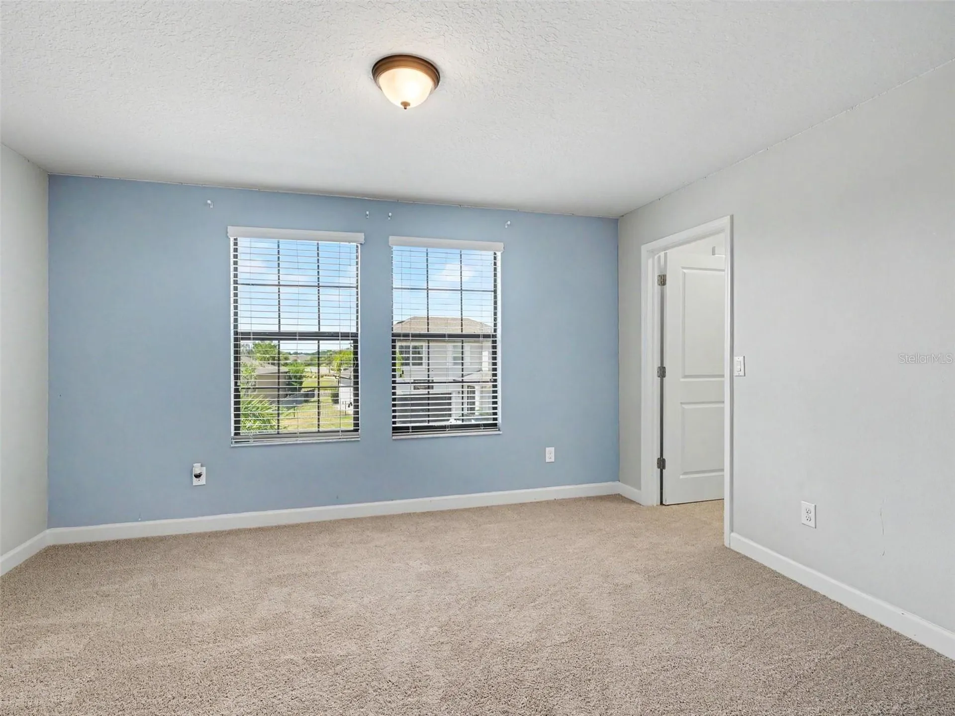 10025 Ivory Drive Sun City Center FL 33573