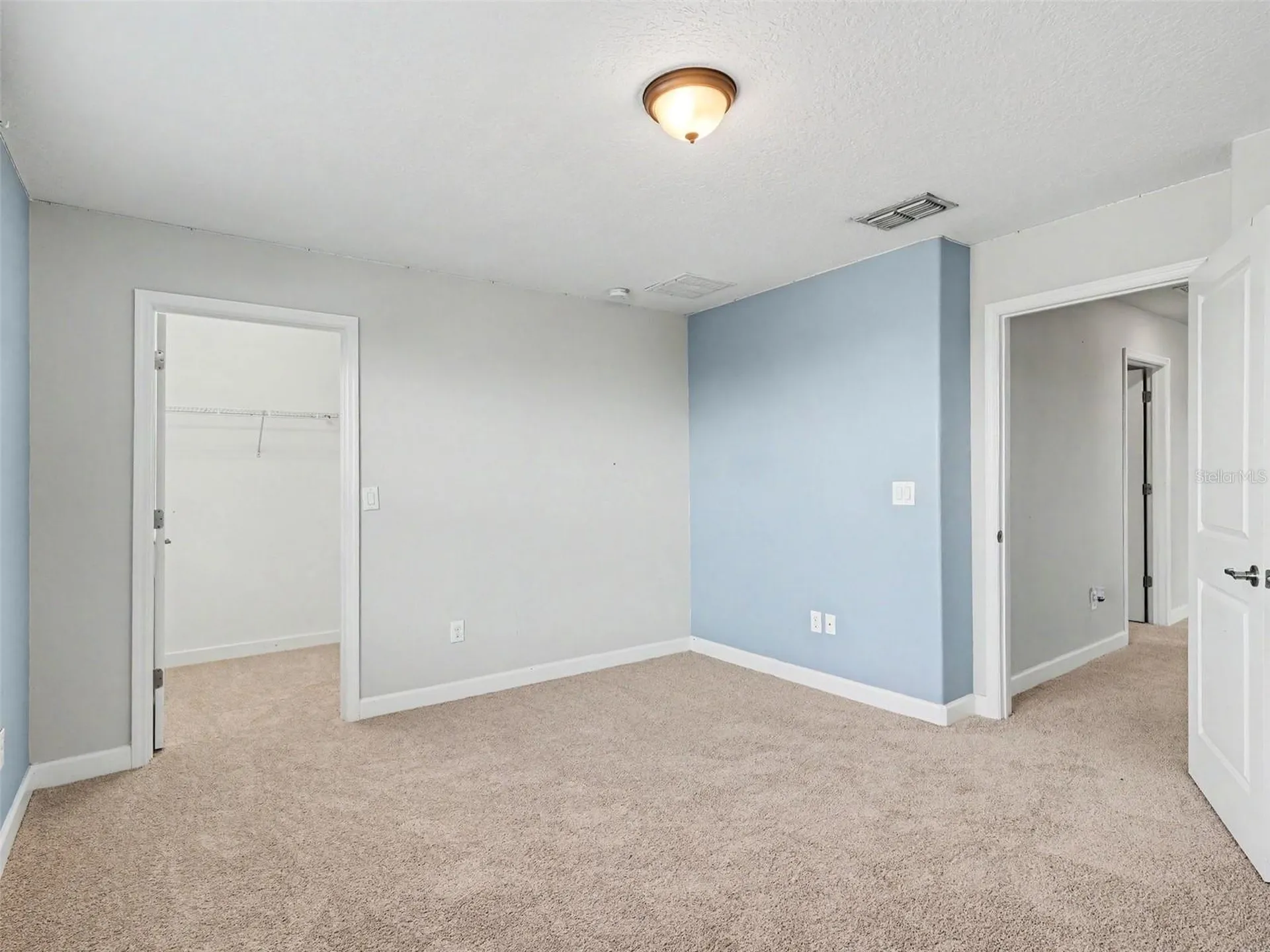 10025 Ivory Drive Sun City Center FL 33573