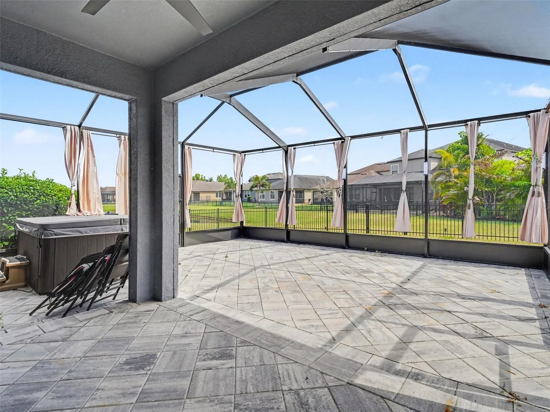 10025 Ivory Drive Sun City Center FL 33573