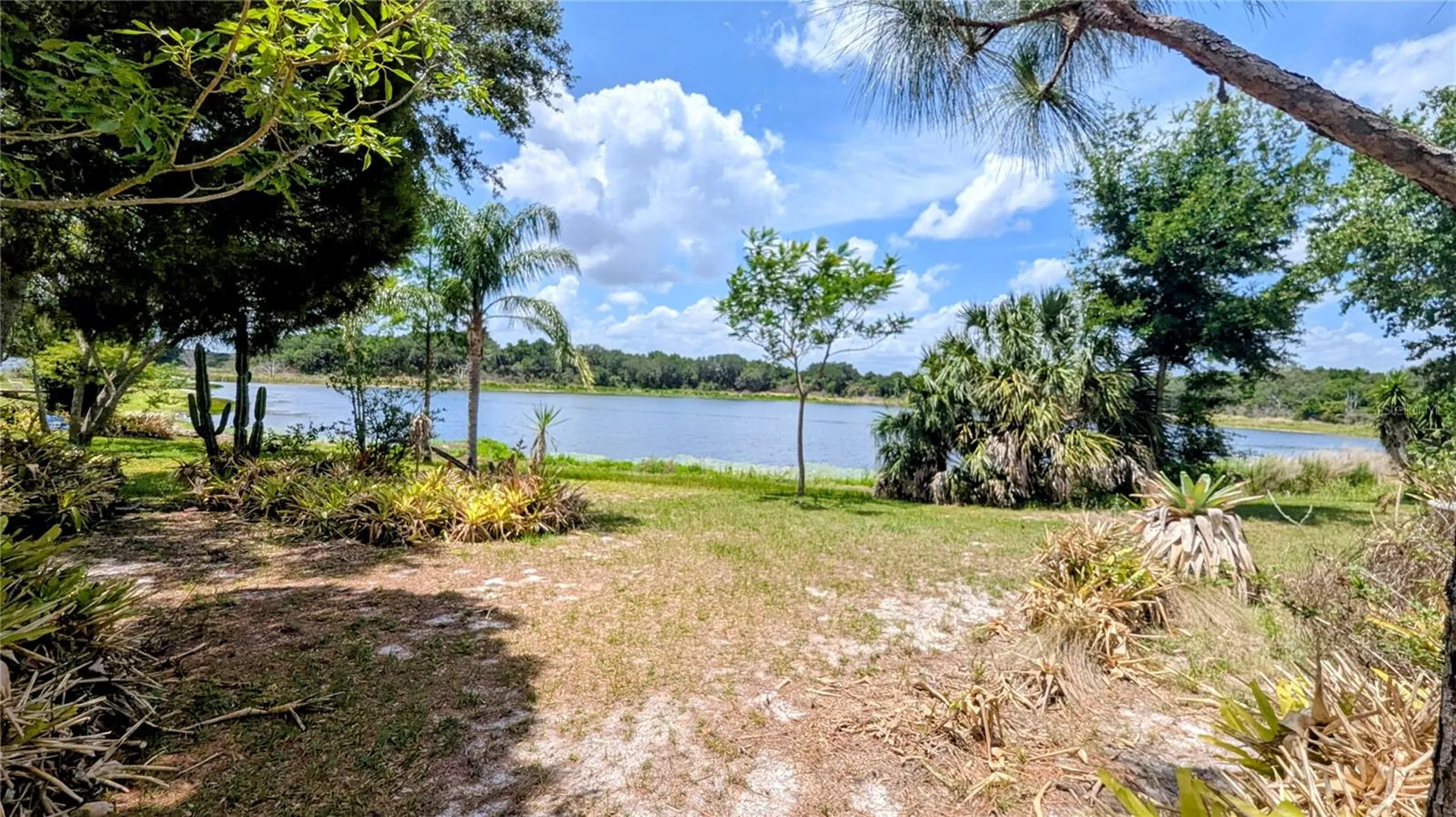 1100 Peninsular Drive Lake Wales FL 33853