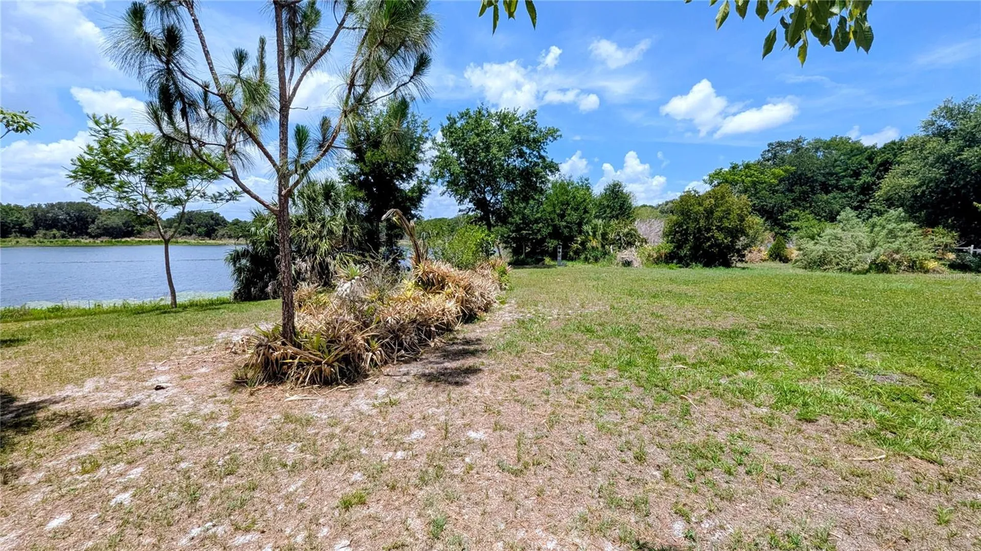 1100 Peninsular Drive Lake Wales FL 33853