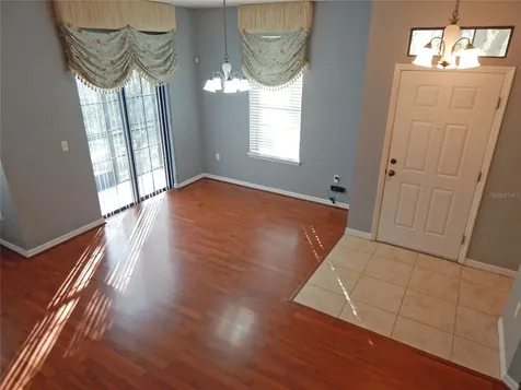16411 Kingletridge Avenue Lithia FL 33547