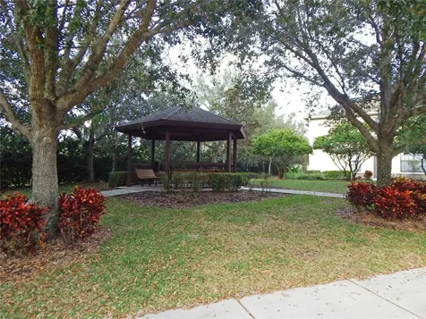 16411 Kingletridge Avenue Lithia FL 33547