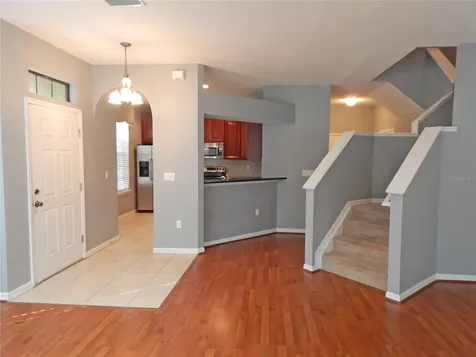 16411 Kingletridge Avenue Lithia FL 33547