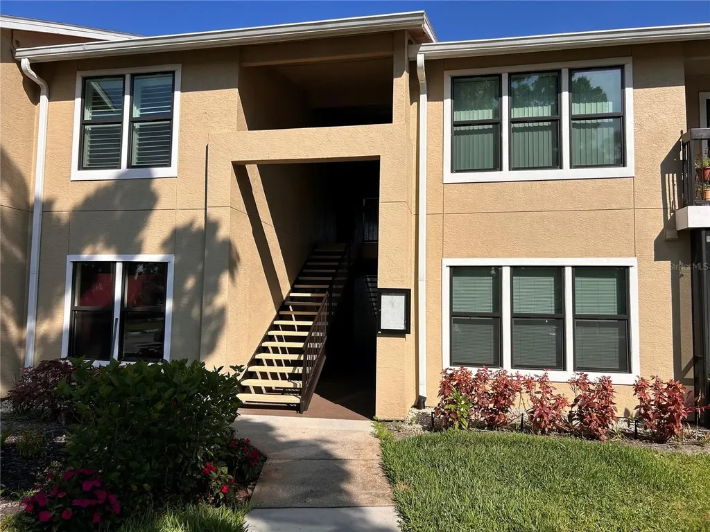4005 Crockers Lake Boulevard Sarasota FL 34238