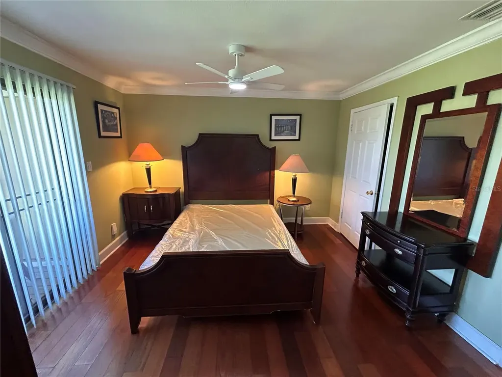 4005 Crockers Lake Boulevard Sarasota FL 34238