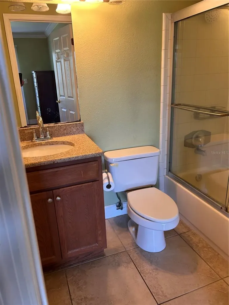 4005 Crockers Lake Boulevard Sarasota FL 34238