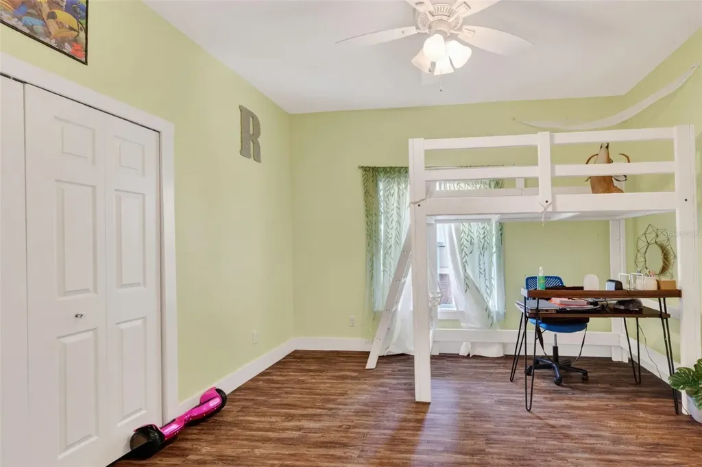 8397 E Highway 25 Belleview FL 34420