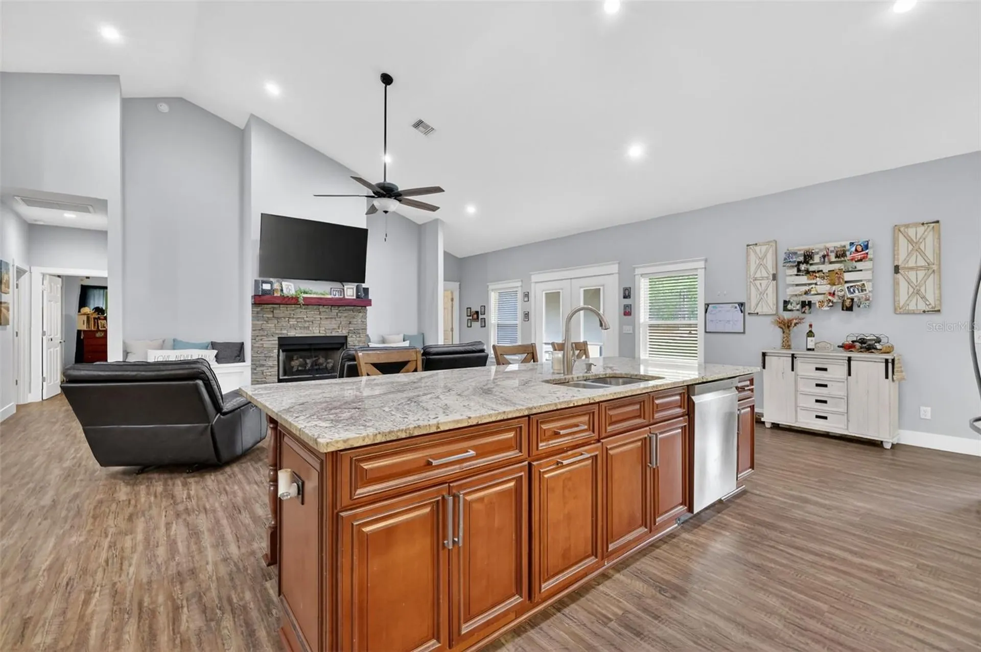 8397 E Highway 25 Belleview FL 34420
