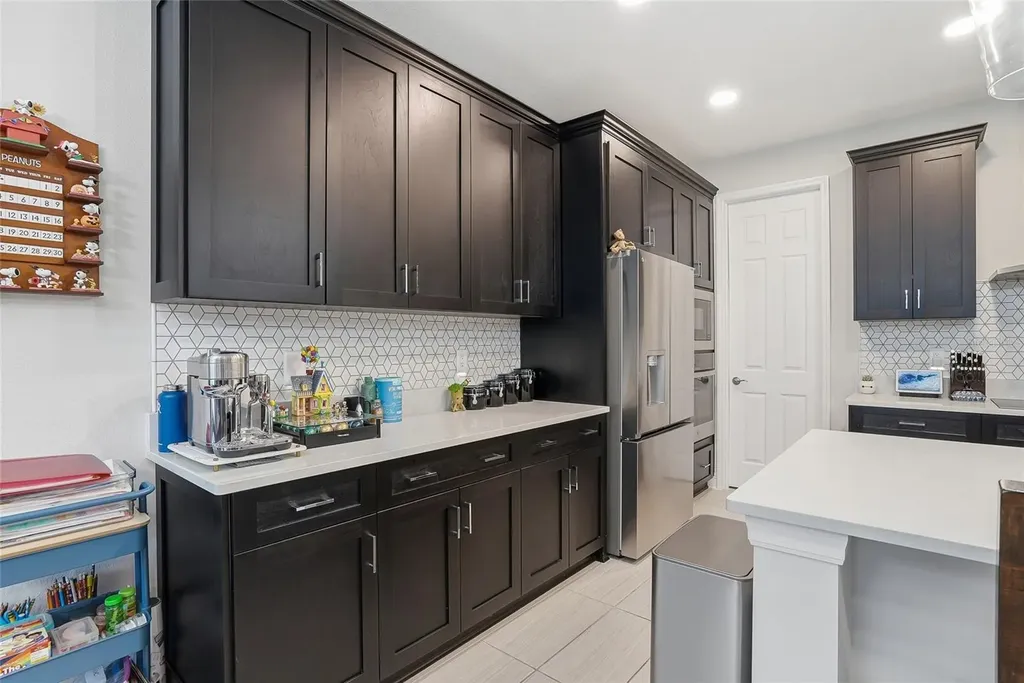 7284 Notched Pine Bend Wesley Chapel FL 33545
