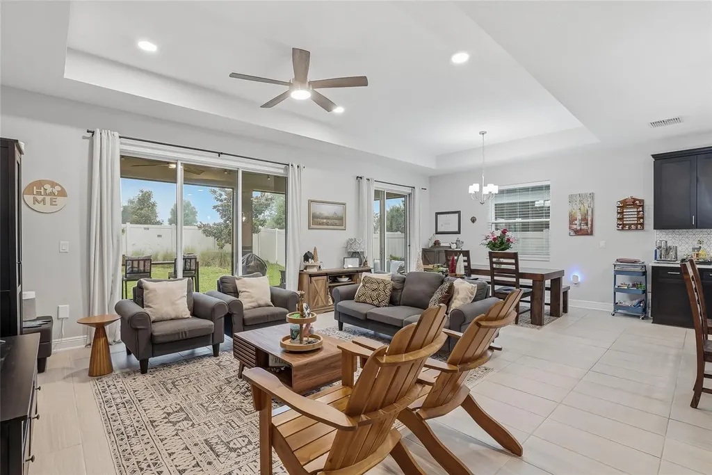 7284 Notched Pine Bend Wesley Chapel FL 33545