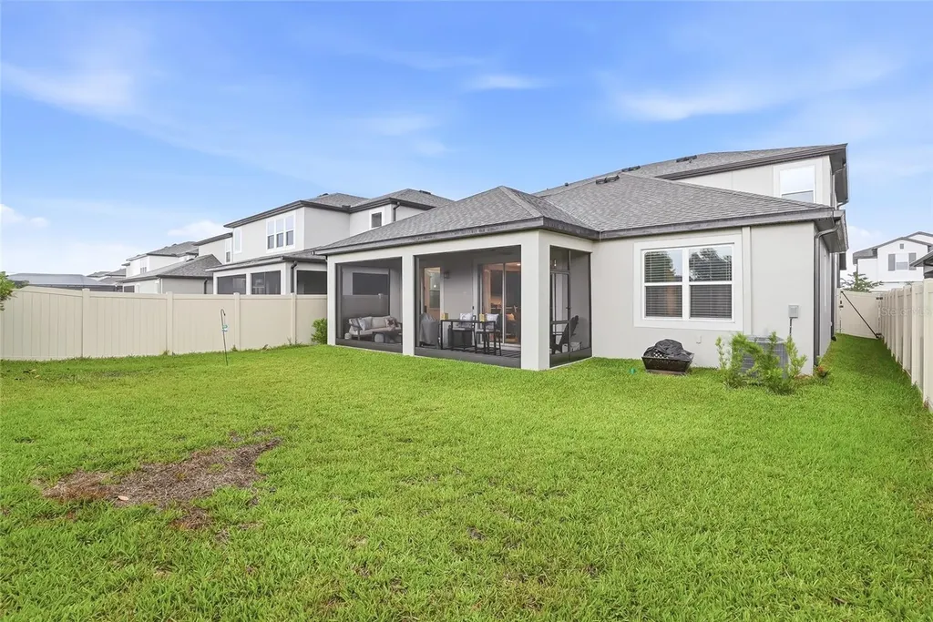 7284 Notched Pine Bend Wesley Chapel FL 33545