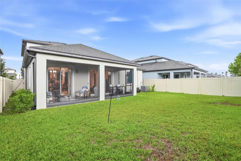 7284 Notched Pine Bend Wesley Chapel FL 33545