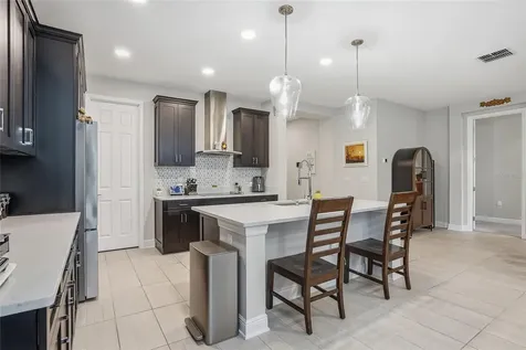 7284 Notched Pine Bend Wesley Chapel FL 33545