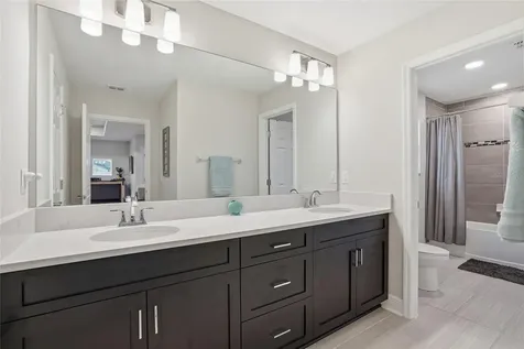 7284 Notched Pine Bend Wesley Chapel FL 33545