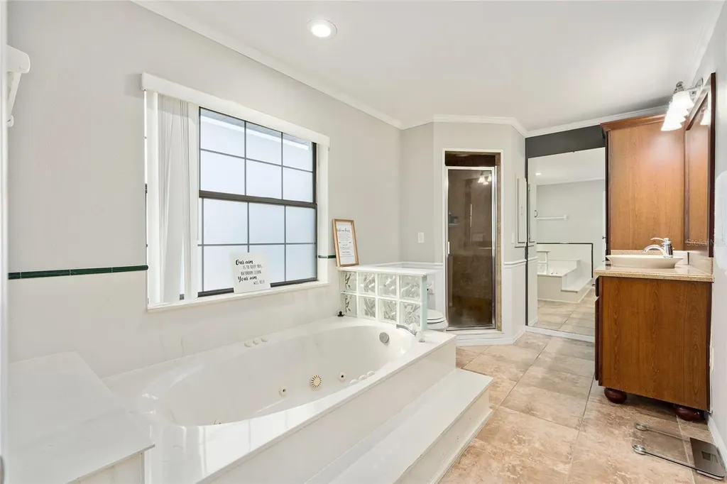 5201 NW 78th Court Ocala FL 34482