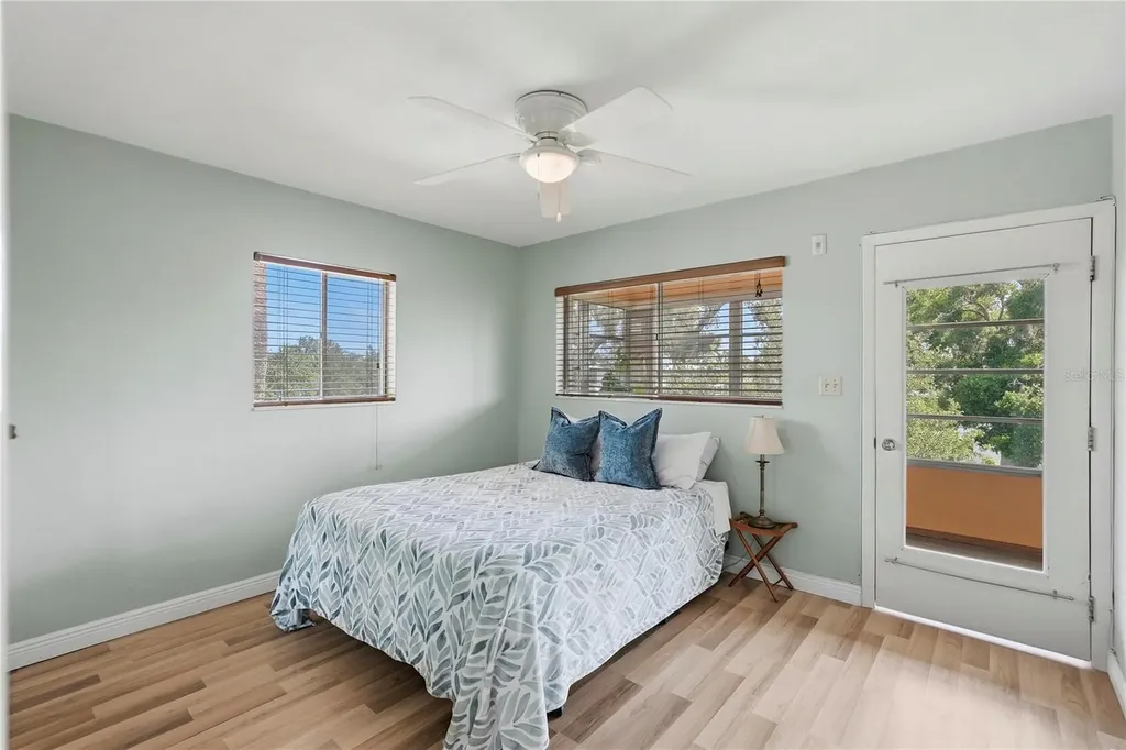 11201 80th Avenue N Seminole FL 33772