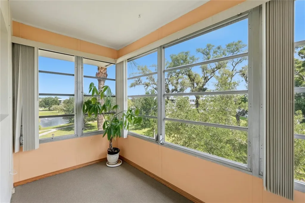 11201 80th Avenue N Seminole FL 33772