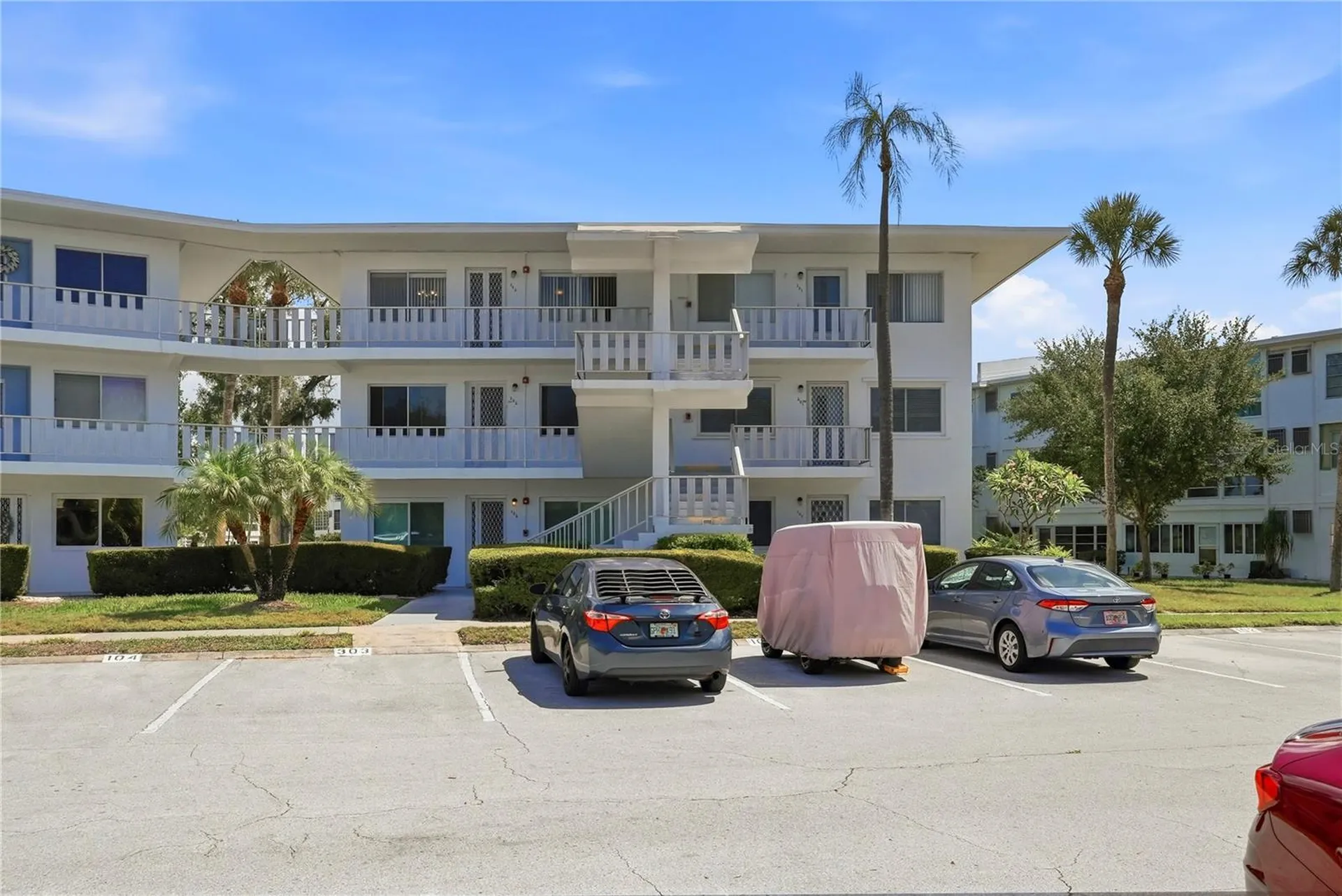11201 80th Avenue N Seminole FL 33772