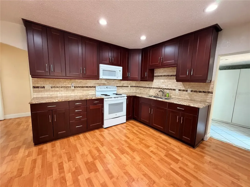 3620 Burlington Avenue N St Petersburg FL 33713