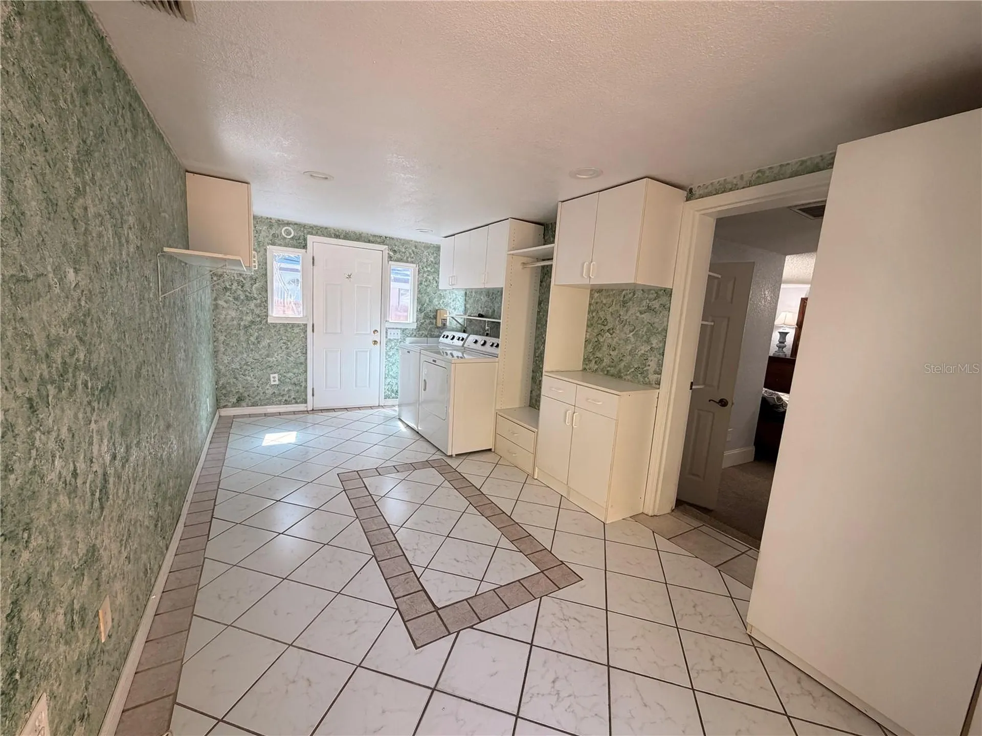 3620 Burlington Avenue N St Petersburg FL 33713