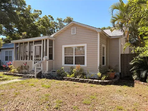 3620 Burlington Avenue N St Petersburg FL 33713