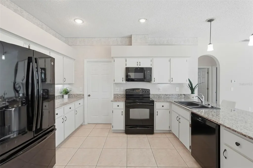 13010 Prestwick Drive Riverview FL 33579