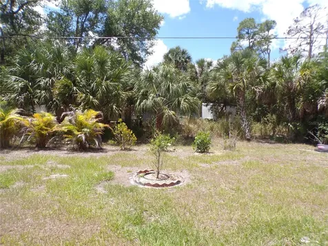 18407 Avon Avenue Port Charlotte FL 33948