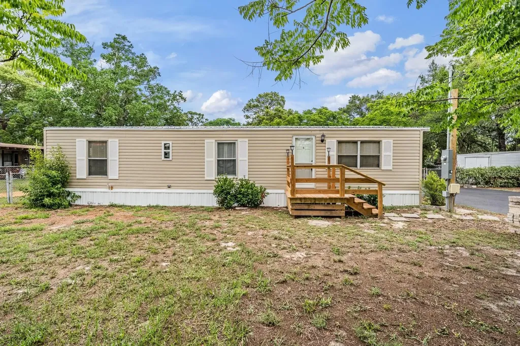 9739 Ray Street Hudson FL 34669