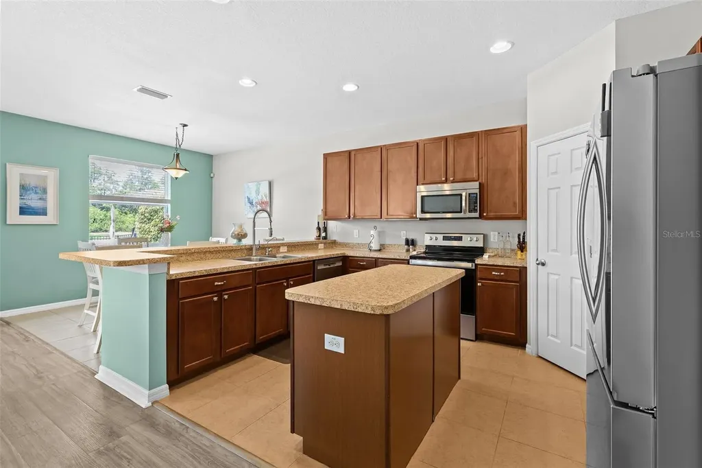 5521 Shasta Daisy Place Land O Lakes FL 34639