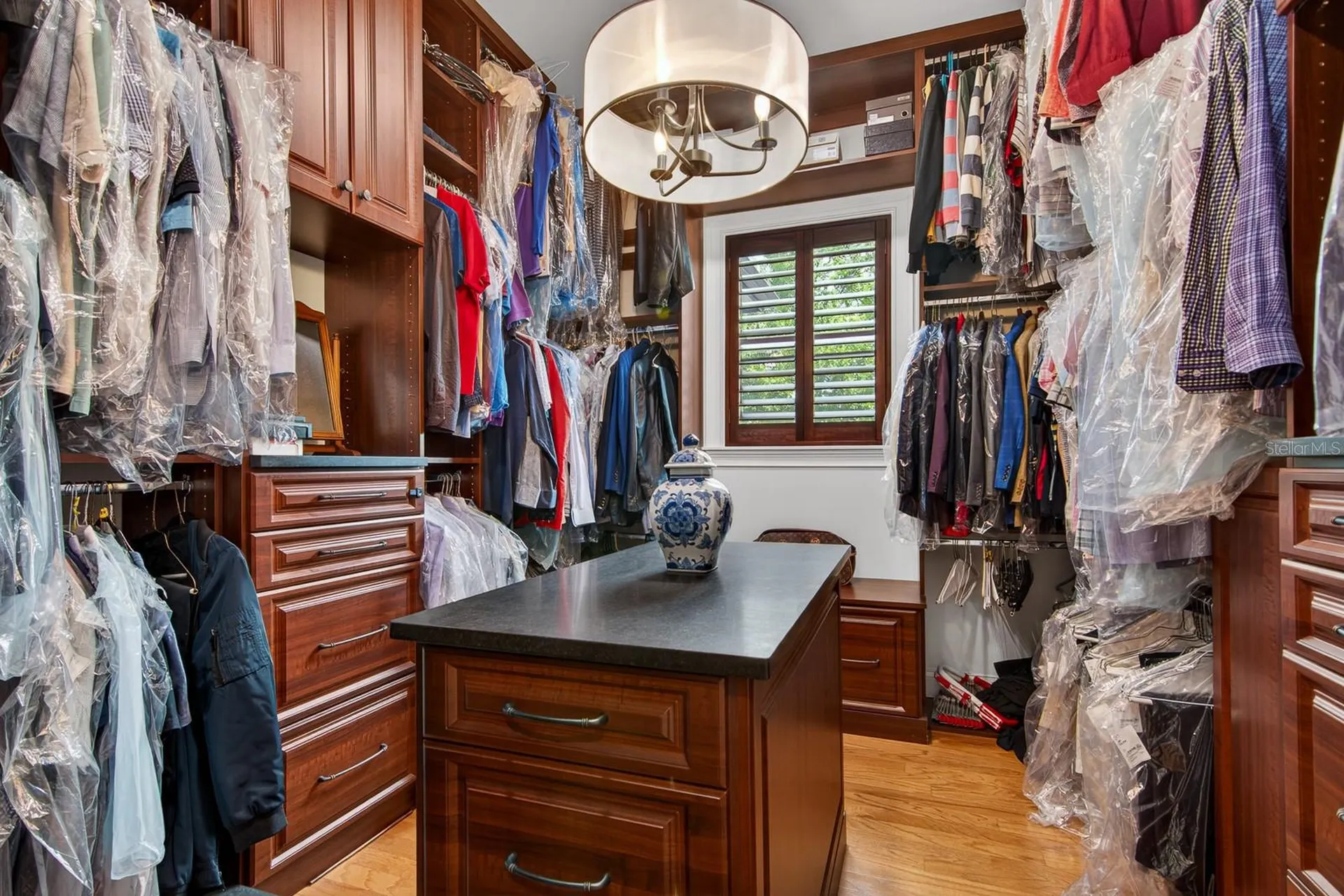 5009 W Leona Street Tampa FL 33629