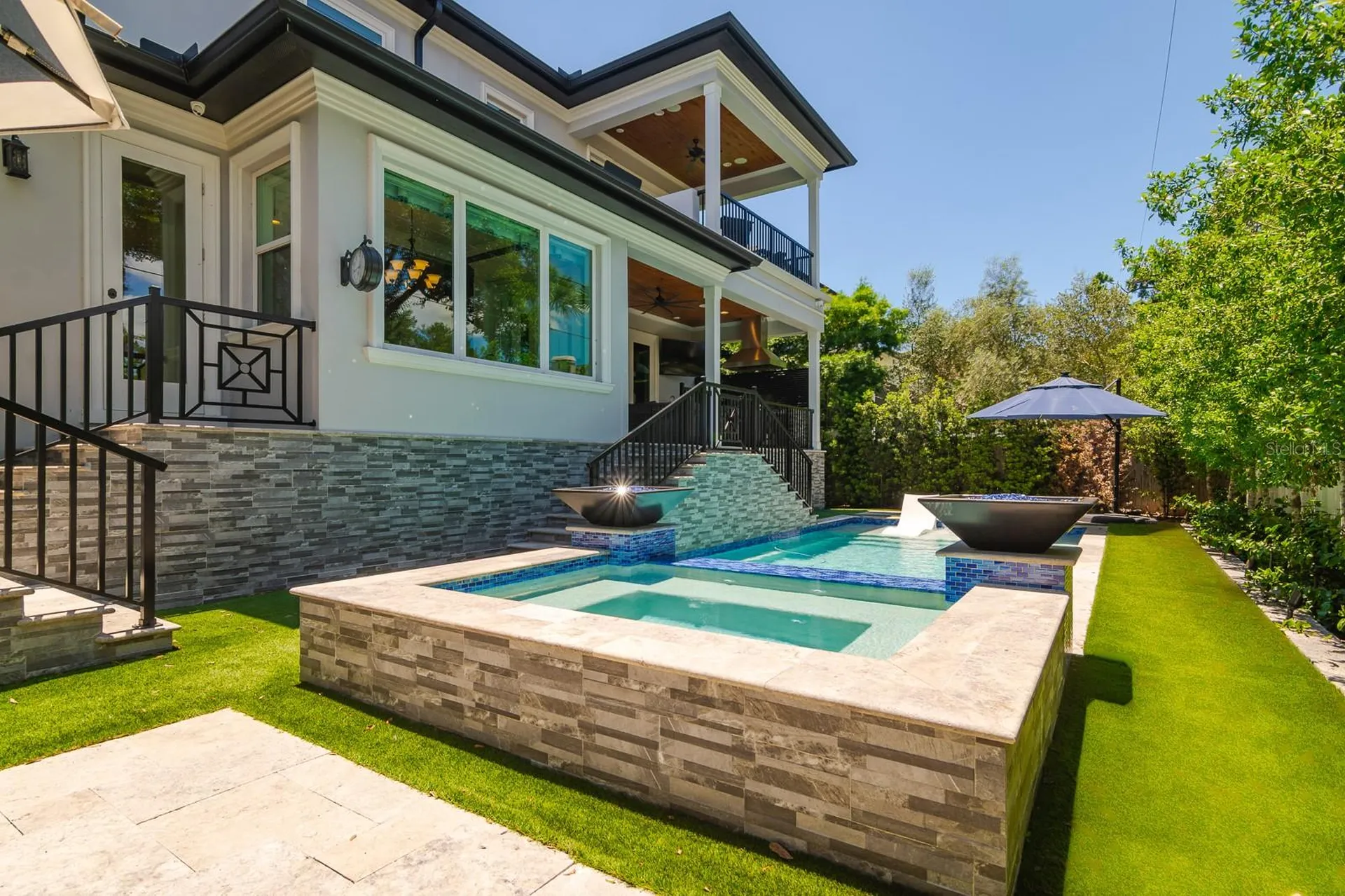 5009 W Leona Street Tampa FL 33629