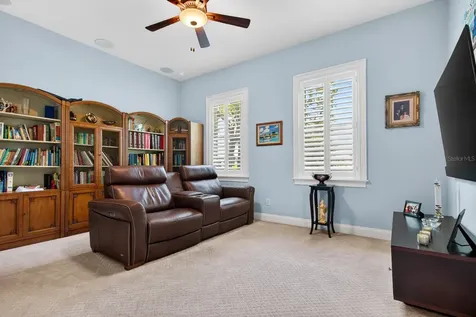 5009 W Leona Street Tampa FL 33629