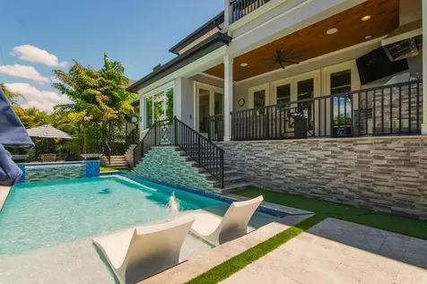 5009 W Leona Street Tampa FL 33629