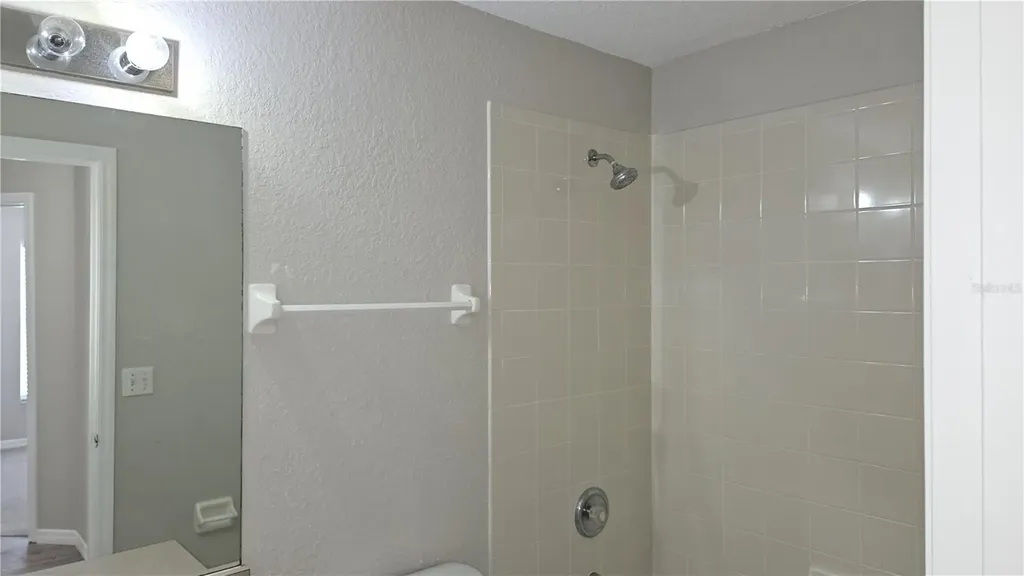 108 Brittany Avenue Mascotte FL 34753