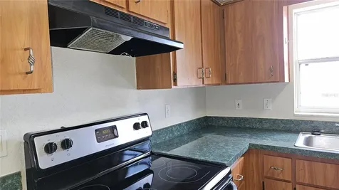 108 Brittany Avenue Mascotte FL 34753