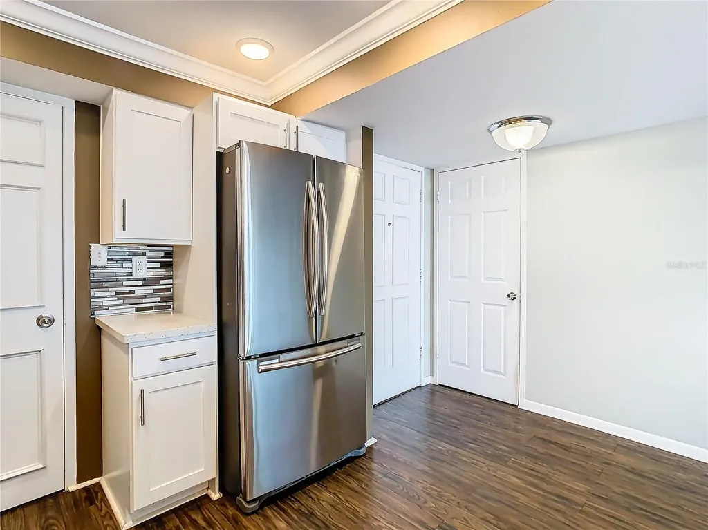 7400 Sun Island Drive South Pasadena FL 33707