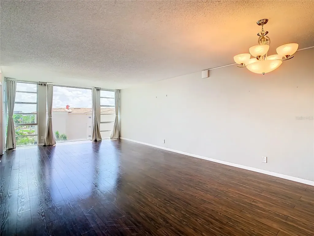 7400 Sun Island Drive South Pasadena FL 33707