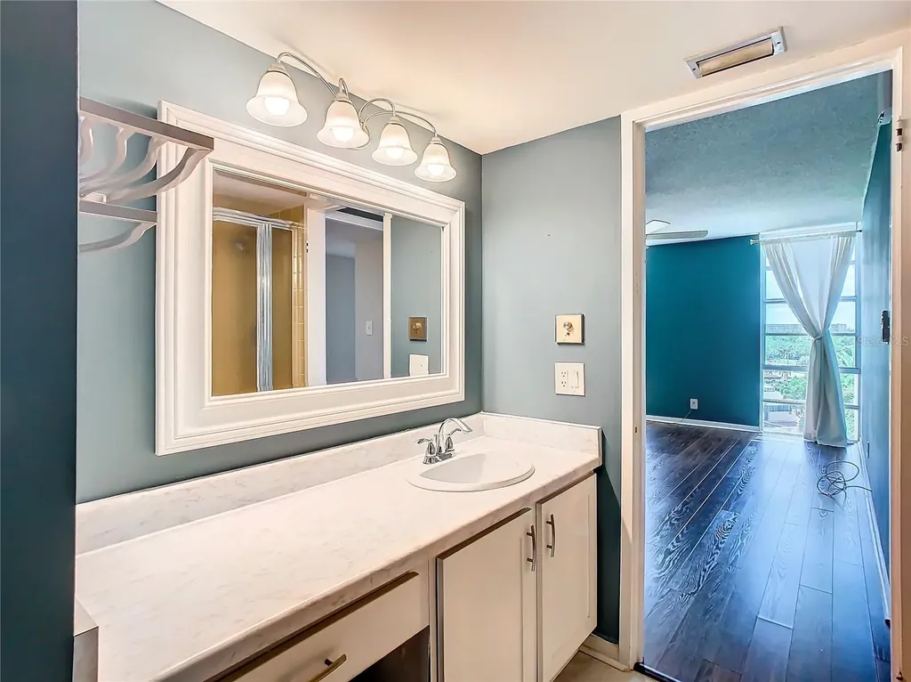 7400 Sun Island Drive South Pasadena FL 33707