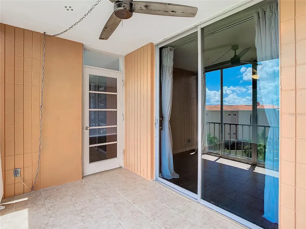7400 Sun Island Drive South Pasadena FL 33707
