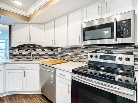 7400 Sun Island Drive South Pasadena FL 33707