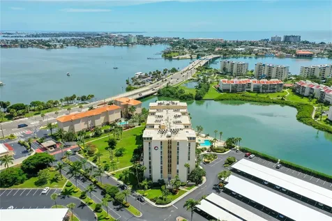 7400 Sun Island Drive South Pasadena FL 33707