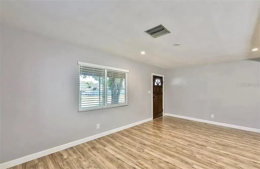 3219 W Leroy Street Tampa FL 33607